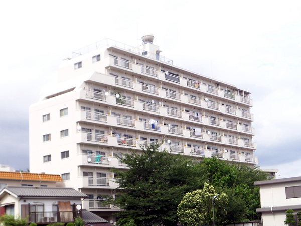 マンションくめがわの外観