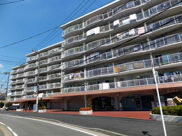 菊名ハイツ1号館の外観