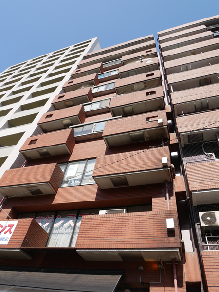 ライオンズマンション大塚角萬の外観