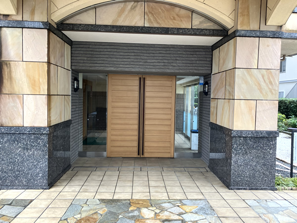 ナイスアーバン京成高砂フロンテージの外観