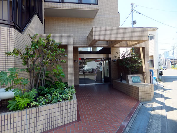 ピアコート大倉山の外観