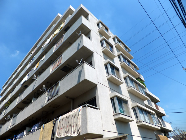 藤和菊名コープの外観