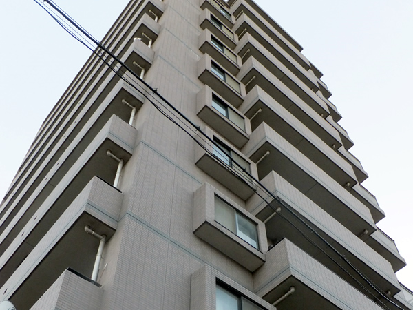 グランドガーラ用賀の外観