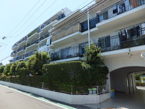 辻堂パークホームズの外観