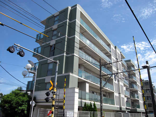 ディアグランゼ東村山の外観