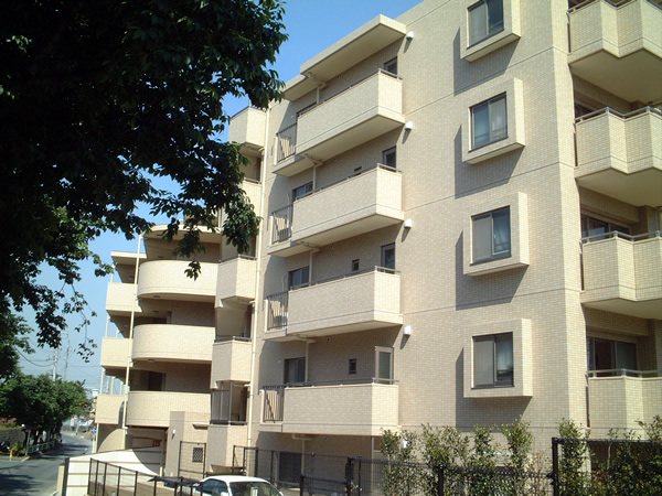 クレアガーデン二子多摩川の外観