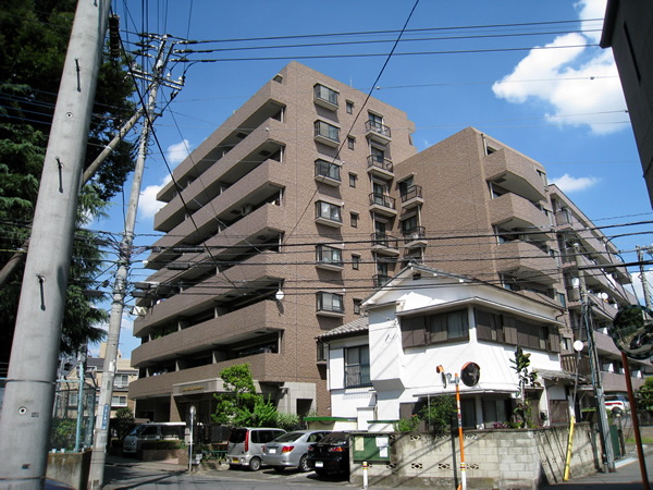 ライオンズマンション二子多摩川の外観