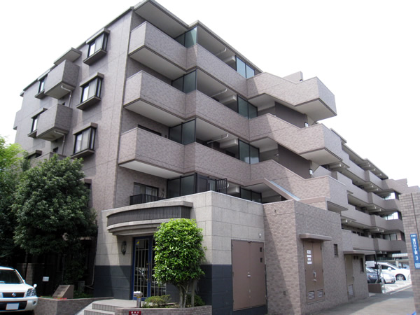 二子多摩川パークホームズ2番館の外観