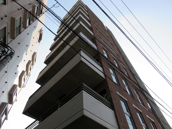 コムロンド二子多摩川の外観