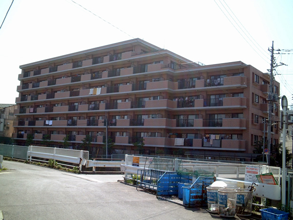 バンベール高津の外観