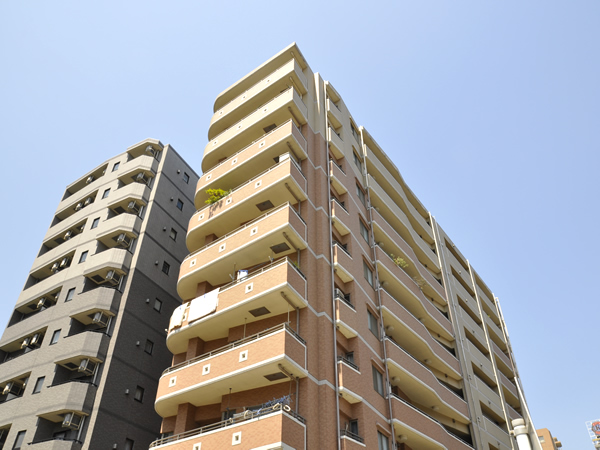 エルズ横浜の外観