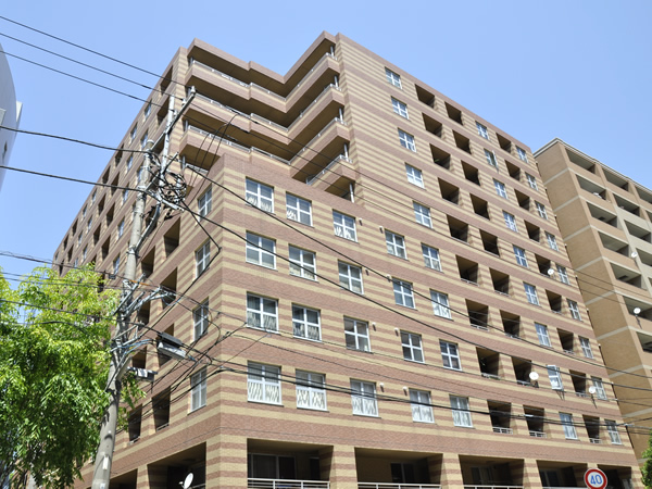 アーリア20の外観