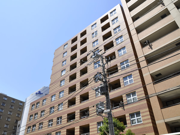 アーリア20の外観