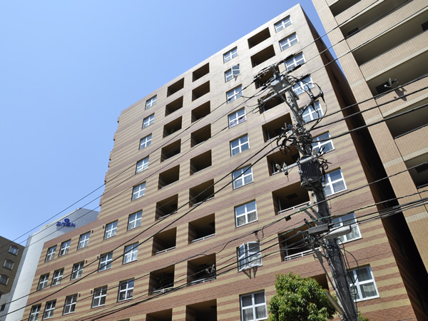 アーリア20の外観