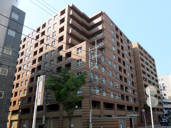 アーリア20の外観