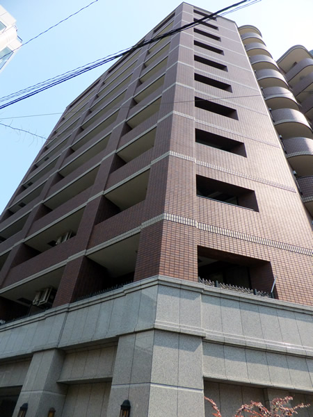 グリフィン横浜西口1番館の外観