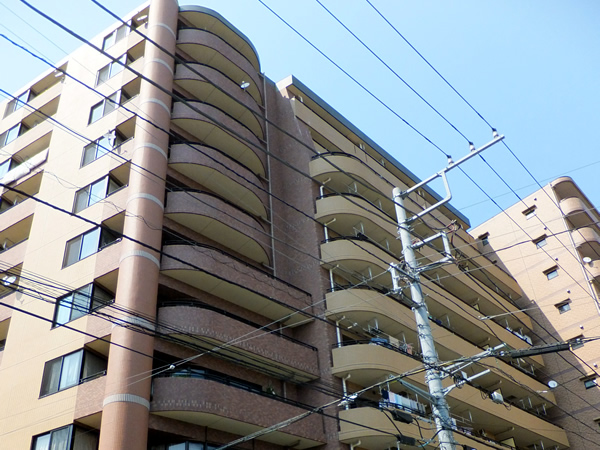 ダイアパレスグランデージ横濱の外観