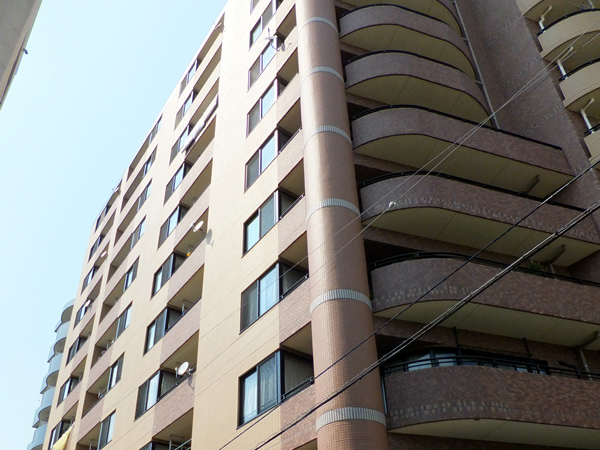 ダイアパレスグランデージ横濱の外観