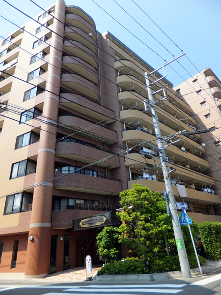 ダイアパレスグランデージ横濱の外観