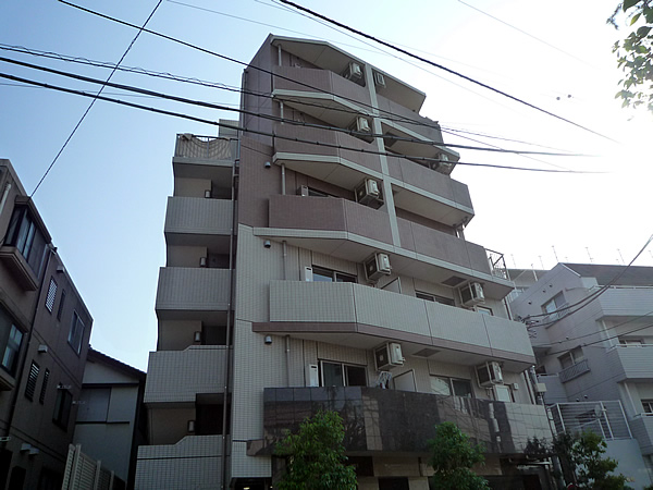 アクサス新板橋の外観