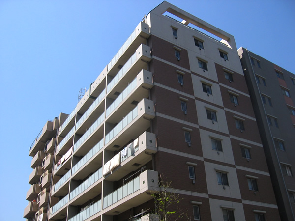 ミオカステーロ港北1の外観