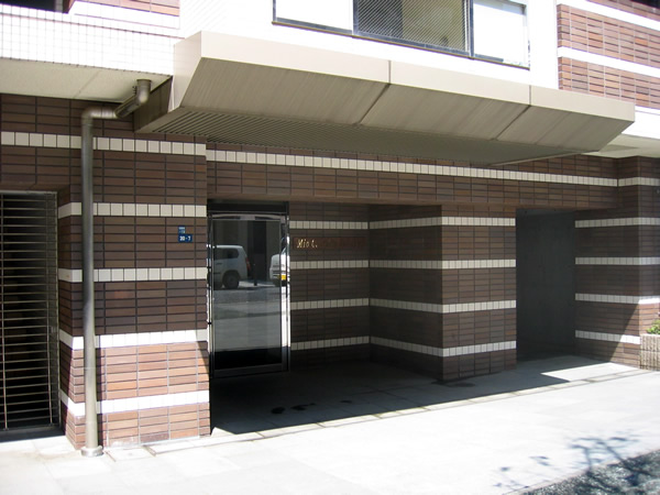 ミオカステーロ港北1の外観