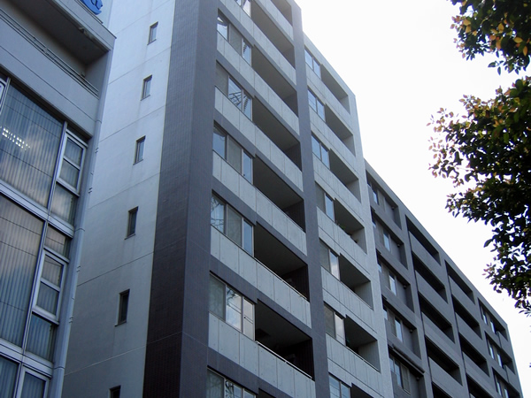 リシェ新横浜パークフロントの外観