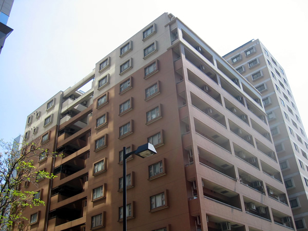 リシェ新横浜の外観