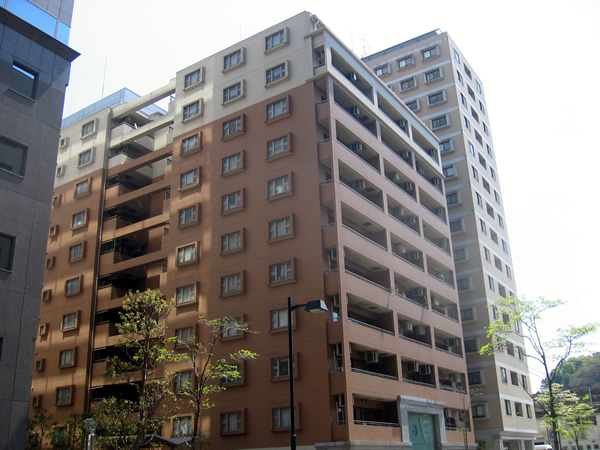 リシェ新横浜の外観