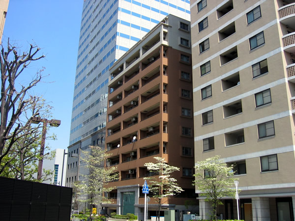 リシェ新横浜の外観