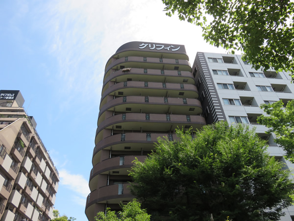 グリフィン新横浜5番館の外観