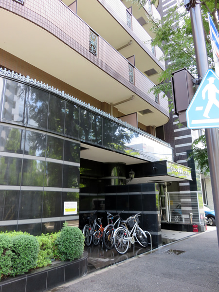 グリフィン新横浜5番館の外観