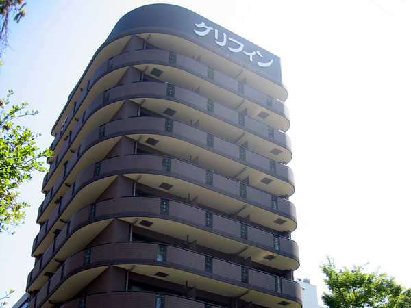 グリフィン新横浜5番館の外観