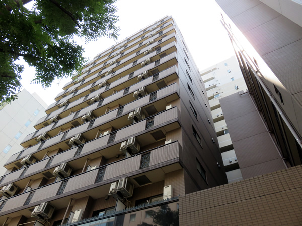 グリフィン新横浜3番館の外観