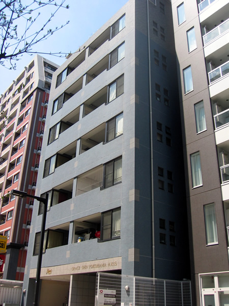 グレイス新横浜アクシスの外観