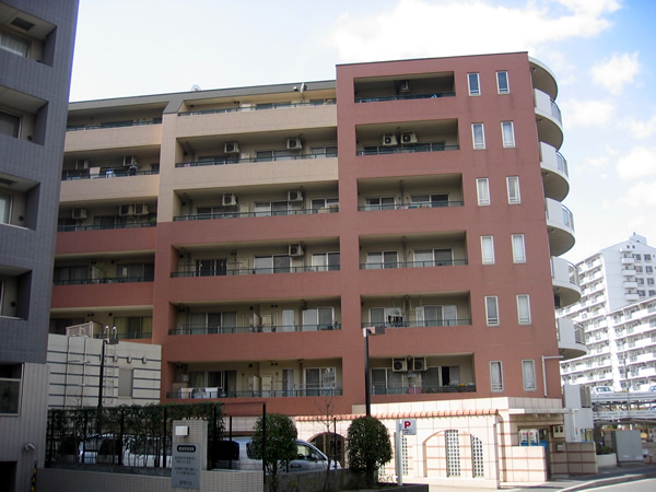 マイキャッスル港北中川2の外観