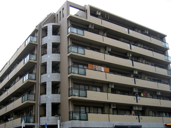 マイキャッスル港北中川2の外観