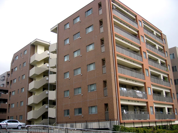 ミオカステーロ港北中川4の外観