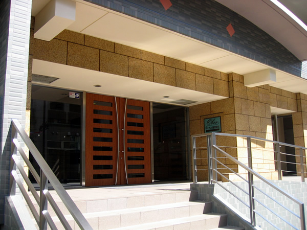 オーベル港北中川の外観