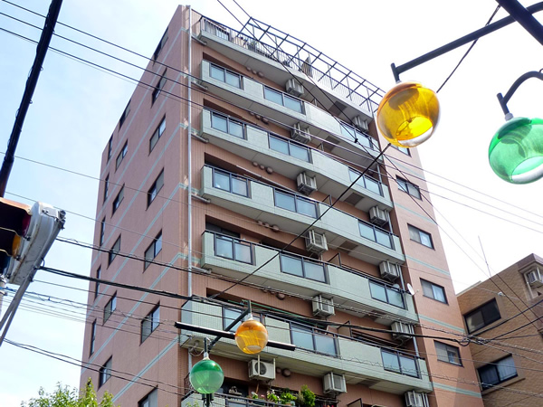 サンライズ南林間の外観