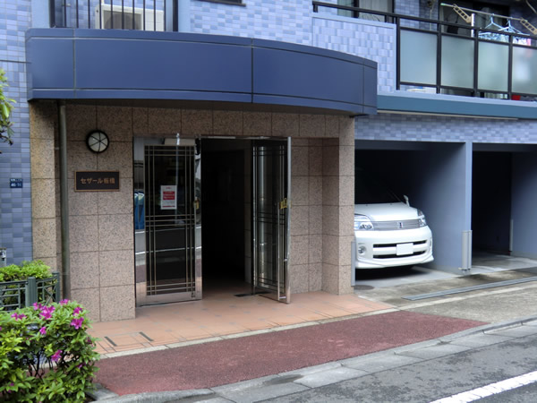 セザール板橋の外観