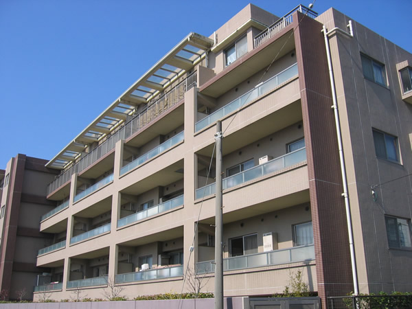 ミオカステーロ市ヶ尾の外観