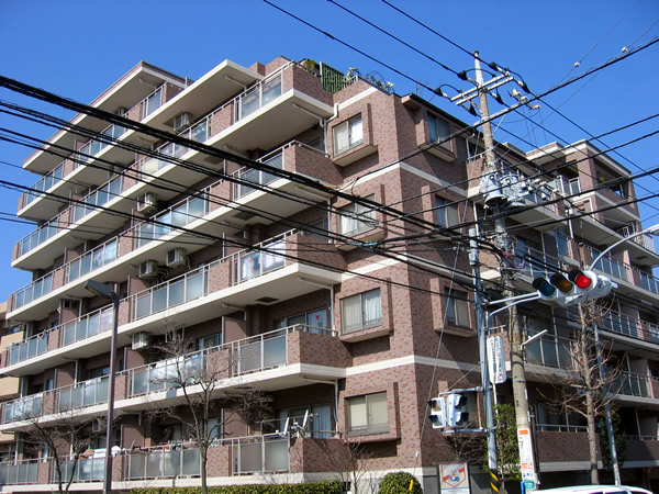 藤和シティホームズ市ヶ尾駅前の外観