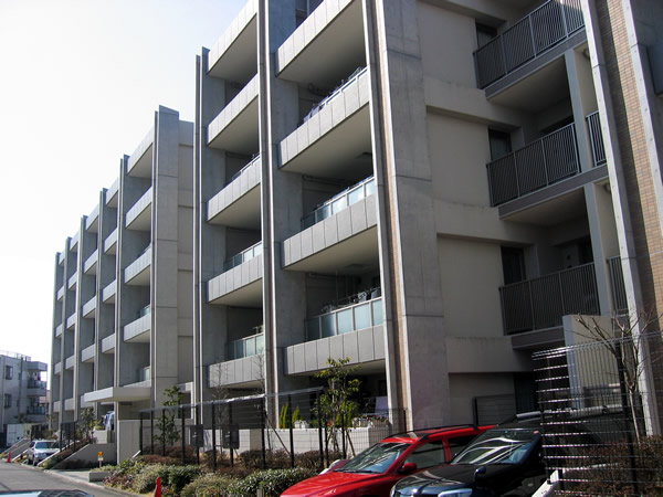 ドレッセ市が尾ラネイの外観