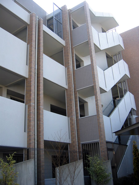 ドレッセ市が尾ラネイの外観