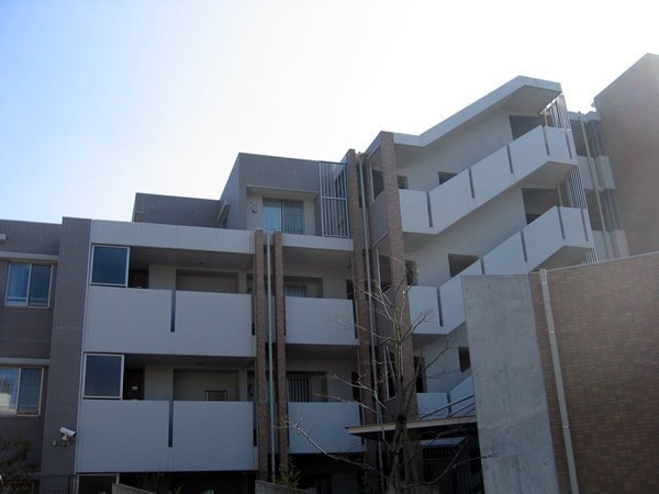 ドレッセ市が尾ラネイの外観