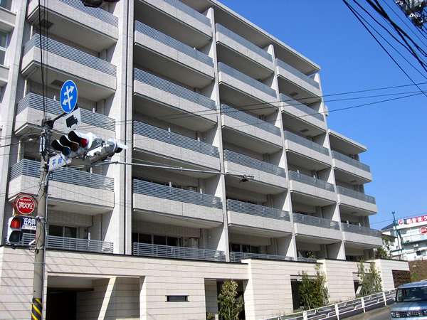 ライオンズたまプラーザ美しが丘テラスの外観