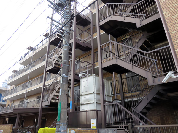 スターハイツ小田急相模原の外観