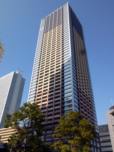 アウルタワー（東池袋）の外観