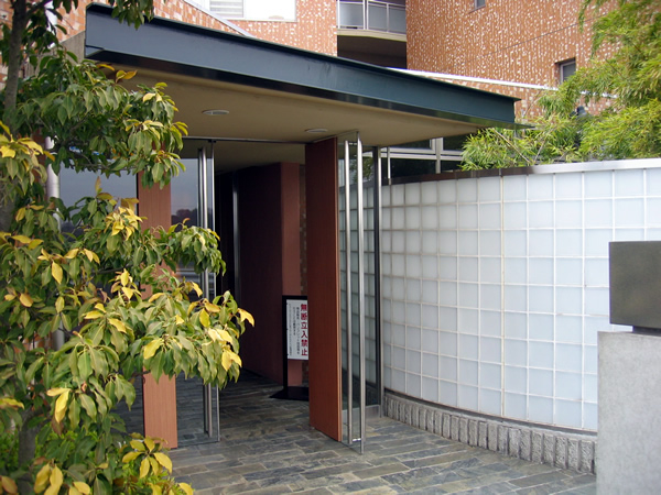 ヒューマンスクエアたまプラーザヒルテイジの外観